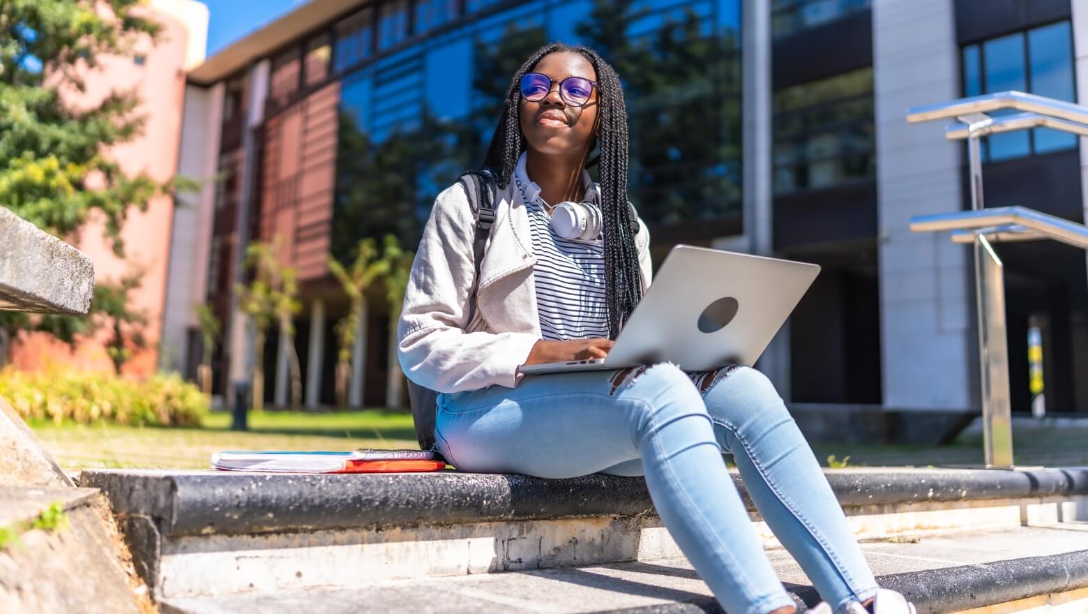 Non-US Citizen Student Loans Without Cosigner_ A Reddit Guide